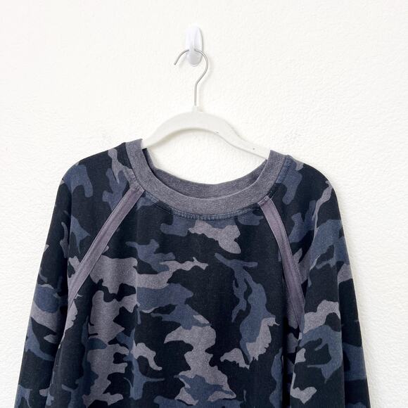 [PrAna] Cozy Up Nautical Blue Camouflage Oversized Crew Neck Sweatshirt Size 1X - Picture 4 of 10